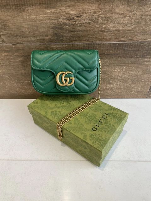 Bolsa Gucci Marmont Super Mini Verde Italiana