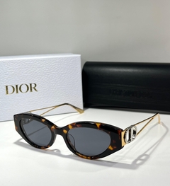 Óculos Dior Tartaruga Italiana - comprar online
