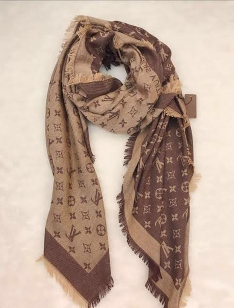 Echarpe Louis Vuitton Marrom - BRINDE