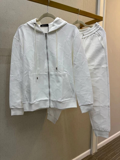 Conjunto Gucci Unissex GG Branco Italiana - comprar online