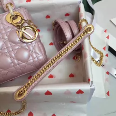 Bolsa Lady Dior Mini Rosa Perolado - comprar online