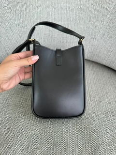 Bolsa YSL Tiracolo Le 5 à 7 Preta Italiana
