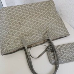 Bolsa Goyard St Louis Média Cinza Claro Italiana - Bolsas e Grife