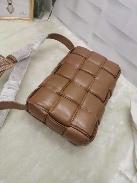 Bolsa Bottega Veneta Cassette Caramelo Italiana