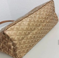 Bolsa Goyard St Louis Média Dourada Italiana - Bolsas e Grife