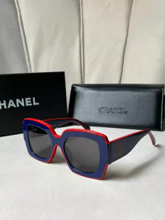 Óculos Azul e Vermelho Italiana