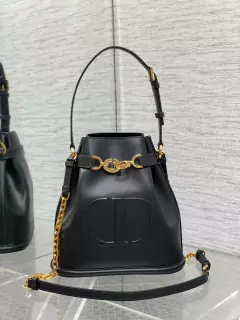 Bolsa Dior C’est Preta Média Italiana