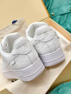 Air Force 1 x Louis Vuitton White Italiana na internet