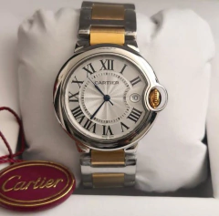 Cartier Ballon Bleu Fundo Branco Prata e Dourado