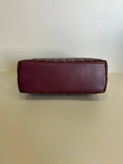 Bolsa YSL Loulou Pequena Bordô Vinho Italiana - Bolsas e Grife