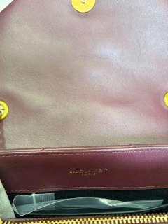 Bolsa YSL Loulou Pequena Bordô Vinho Italiana - comprar online