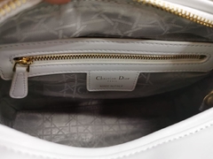 Bolsa Lady Dior Branca Média Italiana - Bolsas e Grife