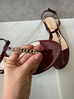 Rasteira Gucci Bordô - comprar online