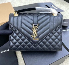 Bolsa YSL Envelope Preta Com Dourado Italiana