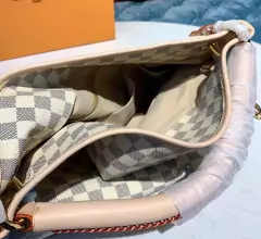 Imagem do Bolsa Louis Vuitton Artsy MM Damier Azur