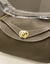 Bolsa Hermès Lindy Cinza com Dourado Italiana - comprar online