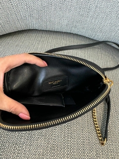 Bolsa YSL Pouch Couro Acolchoado Preto Italiana - Bolsas e Grife