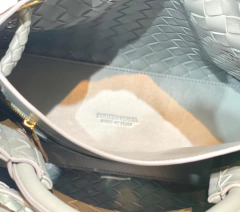 Imagem do Bolsa Bottega Veneta Andiamo Média Cinza Italiana