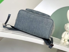 Mochila Louis Vuitton Jeans Italiana - Bolsas e Grife