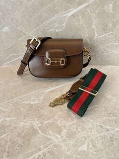 Bolsa Gucci Horsebit 1955 Mini Marrom Italiana