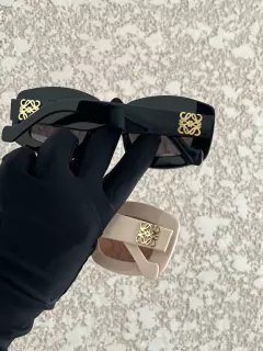 Óculos Loewe Marrom e Bege - comprar online