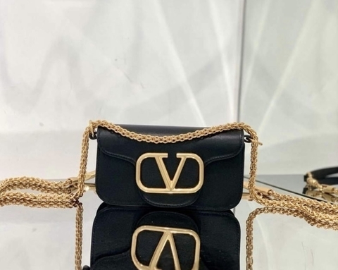 Bolsa VLTN Locò Pequena Preta Italiana
