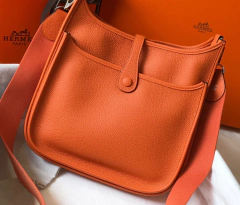 Bolsa Tiracolo Hermès Evelyne III Laranja Italiana na internet