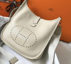 Bolsa Tiracolo Hermès Evelyne III Bege Italiana