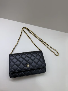 Imagem do Bolsa Chanel Woc Preta Couro Lambskin Com Dourado