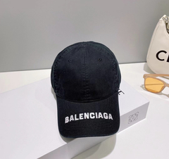 Boné Balenciaga Preto Italiana