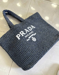 Bolsa Prada Tote Ráfia Palha Preta Italiana