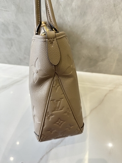 Bolsa Louis Vuitton Trianon Cinza Monogram Empreinte Italiana - comprar online