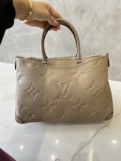 Bolsa Louis Vuitton Trianon Cinza Monogram Empreinte Italiana na internet