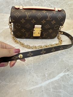 Bolsa Pochette Métis East West Louis Vuitton Italiana na internet