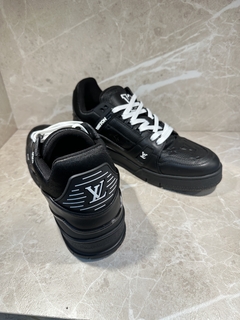 Tênis Louis Vuitton Preto Masculino Italiana - comprar online