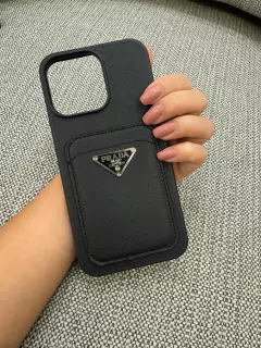 Case Iphone Prada Saffiano Preta Italiana
