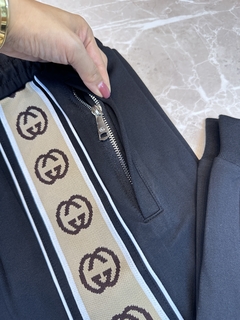 Conjunto Gucci Masculino Preto e Bege Italiana - Bolsas e Grife
