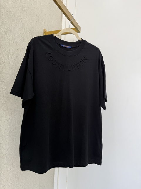 Camiseta Louis Vuitton Preta Masculina Italiana - comprar online