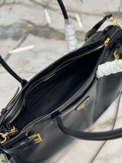 Bolsa Prada Bonnie Média Preta - Bolsas e Grife