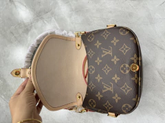Bolsa Louis Vuitton Saumur BB Italiana - comprar online