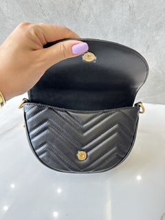 Bolsa Gucci Marmont Preta Matelassê Mini Italiana - Bolsas e Grife