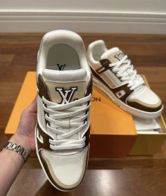 Tênis Louis Vuitton Trainer Branco Marrom e Bege Masculino - comprar online