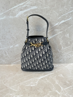 Bolsa Dior C’est Média Italiana