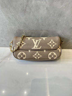 Bolsa Carteira Ivy Louis Vuitton Bicolor Italiana - comprar online
