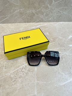 Óculos Fendi Italiana - comprar online