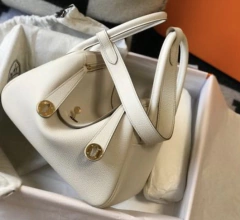 Bolsa Hermès Lindy Off White e Dourado - Bolsas e Grife