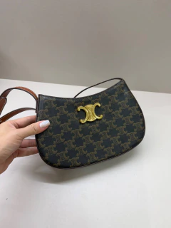 Bolsa Celine Ava Triomphe Canvas Pequena - comprar online