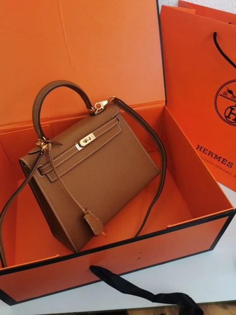 Bolsa Hermes Kelly 25 Epsom Caramelo Dourada Italiana