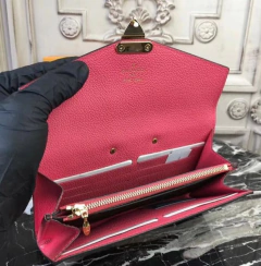 Carteira Louis Vuitton Pallas Pink Italiana na internet