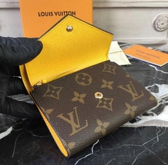 Carteira Louis Vuitton Victorine Amarela Italiana - comprar online